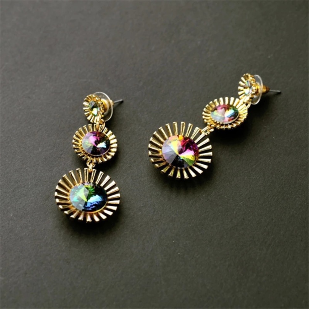 Multicolored crystal earrings - Picture 3 of 8